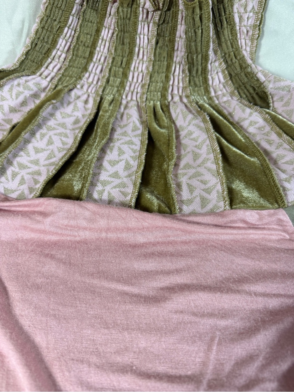 Nuvalia Pink and Olive Long Sleeve Top - Picture 5 of 9